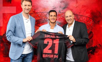 官方：勒沃库森宣布免签皇马旧将巴斯克斯 合同期两年