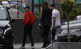 曼城盯上荷兰飞翼杜姆弗里斯，右后卫位置迎来新变革？