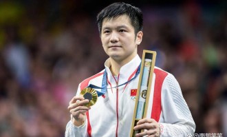 樊振东蛇年最后1战！德甲联赛赢1场败1场，单打逆袭、双打惜败