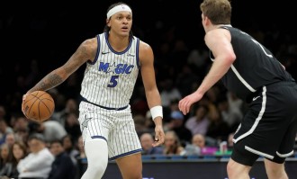 班凯罗3分绝杀小波特空砍34分 魔术加时胜篮网