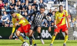 周三032：法甲 斯特拉斯堡VS欧塞尔，最新比分预测！