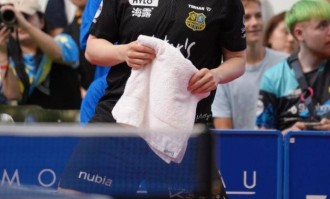 知耻而后勇，首秀失利走出阴影，樊振东德甲2连胜，打谁的脸？