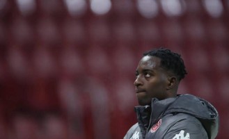 德甲揭幕战：美因茨与科隆的巅峰碰撞