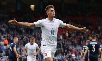 鲁本索萨预测阿隆索有机会拿到欧冠冠军，希克适合利物浦